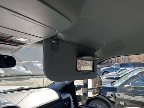 Used 2025 Ford F350 XLT image 18