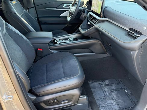 New 2026 Ford Explorer Tremor w/ Tremor Ultimate Package AWD/4WD image 10