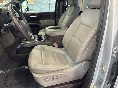 Used 2022 Chevrolet Silverado 3500 LTZ w/ LTZ Premium Package image 19