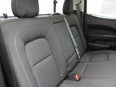 Used 2018 Chevrolet Colorado LT w/ LT Convenience Package image 24