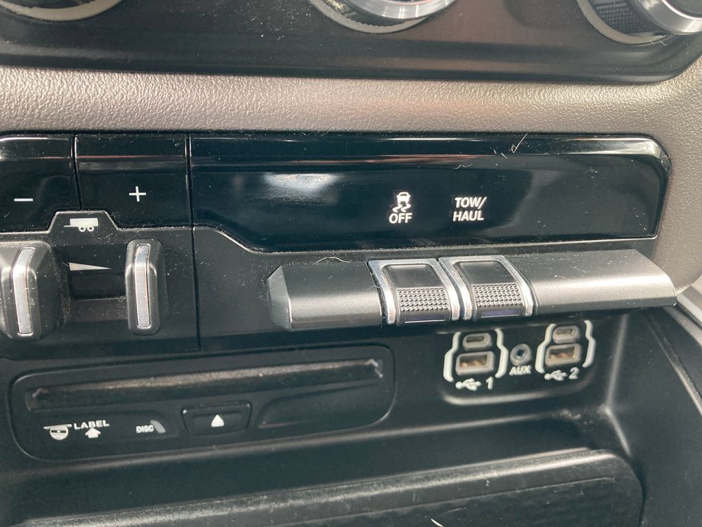 Used 2019 RAM 1500 Big Horn AWD/4WD image 42