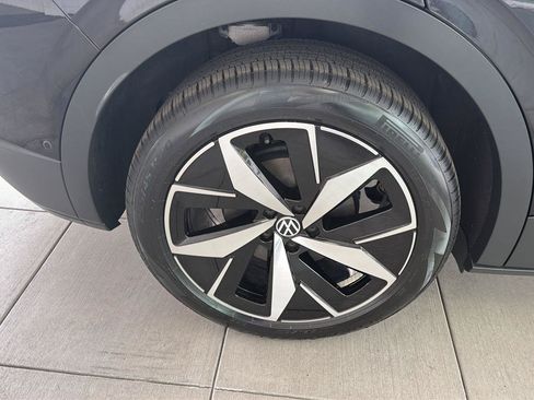 Certified 2023 Volkswagen ID.4 Pro S AWD/4WD image 11