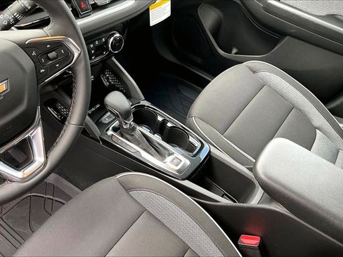 New 2026 Chevrolet TrailBlazer LT w/ Convenience Package AWD/4WD image 26