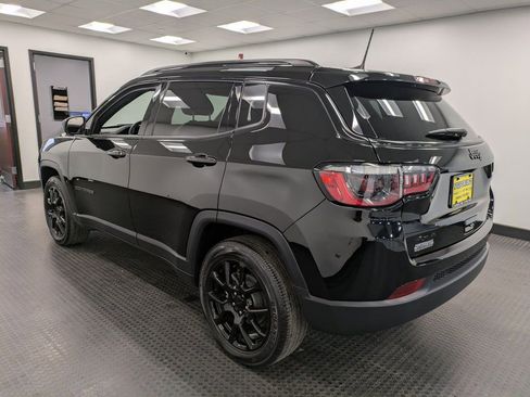 Used 2022 Jeep Compass Altitude w/ Convenience Group image 6