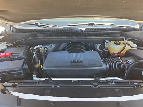 Used 2022 GMC Yukon XL Denali RWD image 28