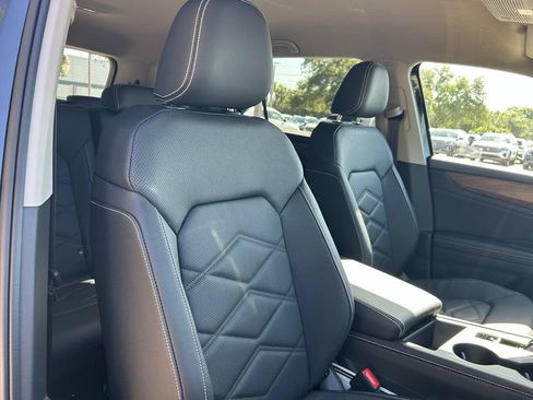 New 2026 Volkswagen Atlas SE FWD image 31