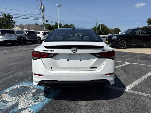 Used 2023 Nissan Sentra SR w/ Electronics Package FWD image 12