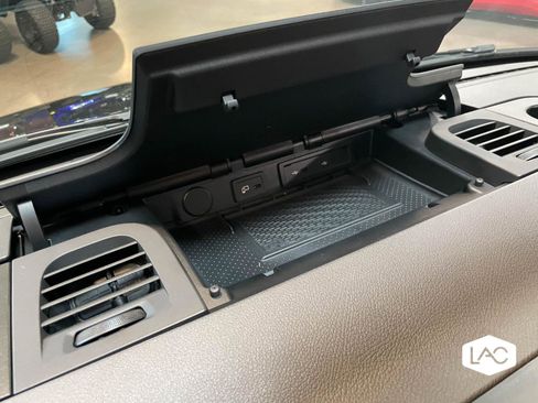 Used 2022 Mercedes-Benz Sprinter 2500 image 15