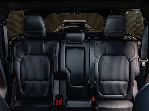 Used 2024 Ford Bronco Raptor w/ Interior Carbon Fiber Pack 6 AWD/4WD image 25