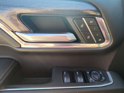 Certified 2024 Chevrolet Silverado 1500 LTZ image 11