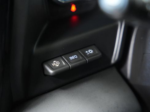 Used 2024 GMC Sierra 1500 AT4X image 36