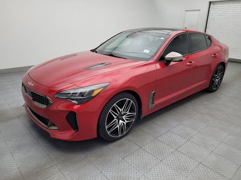 Used 2022 Kia Stinger GT1 RWD image 2