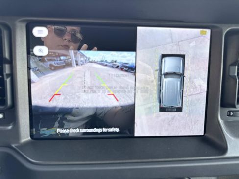 New 2025 Ford Bronco Badlands image 12