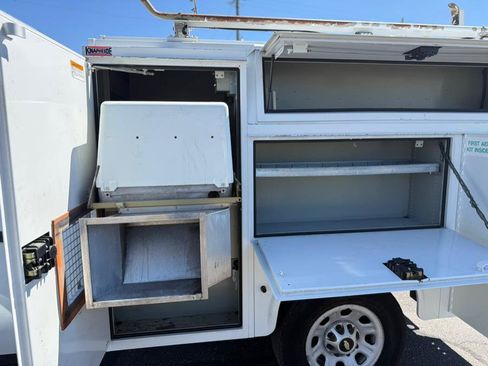 Used 2012 Chevrolet Silverado 3500 W/T image 7