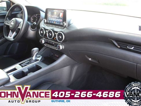 Used 2025 Nissan Sentra SV FWD image 14