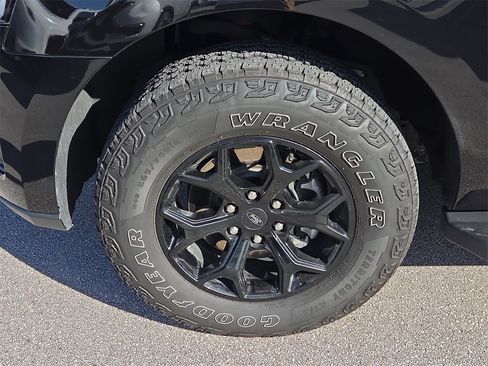 Used 2024 Ford Expedition Timberline image 12