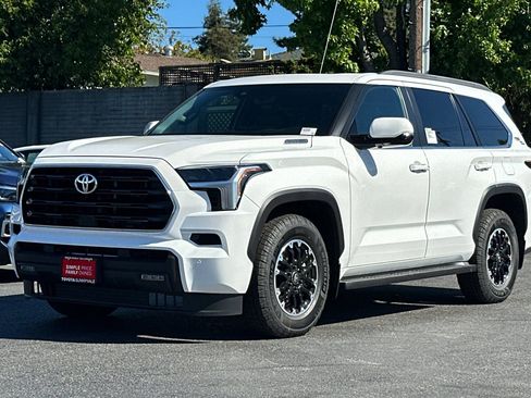 New 2026 Toyota Sequoia SR5 AWD/4WD image 2