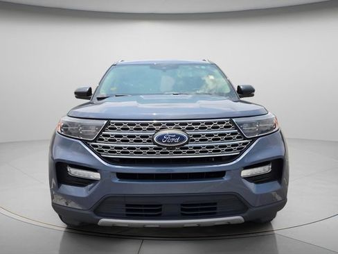 Used 2021 Ford Explorer Limited w/ Equipment Group 301A RWD image 4