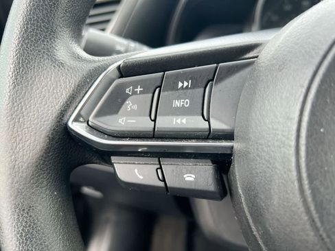 Used 2017 MAZDA MAZDA3 Sport w/ Preferred Equipment Package image 23