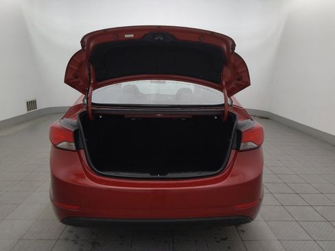Used 2016 Hyundai Elantra SE FWD image 29