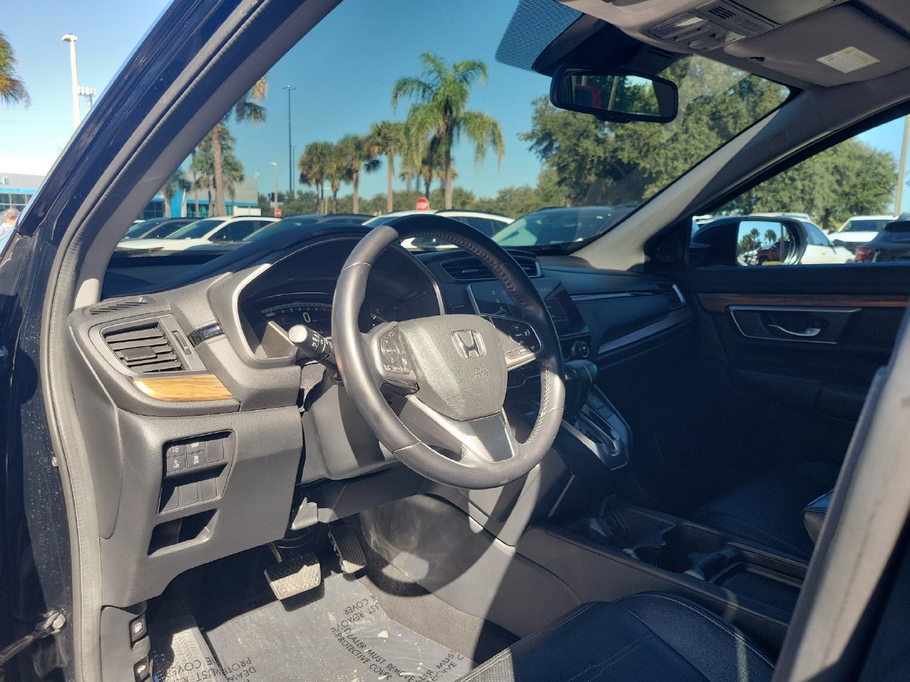 Used 2017 Honda CR-V Touring image 16