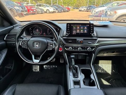 Used 2018 Honda Accord Sport image 22