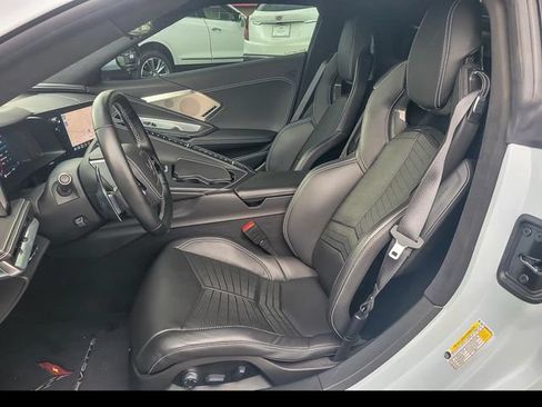 Certified 2021 Chevrolet Corvette Stingray Premium Cpe w/ Z51 Performance Package RWD image 14
