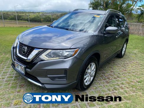 Used 2019 Nissan Rogue SV FWD image 3