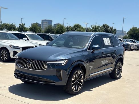 New 2026 Volvo XC90 T8 Ultra image 2