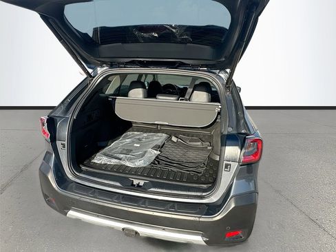 Used 2024 Subaru Outback Touring XT AWD/4WD image 27