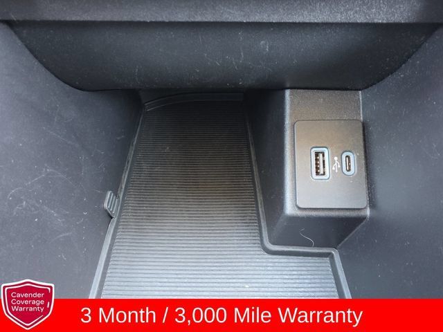 Used 2023 Ford Edge SEL AWD/4WD image 6