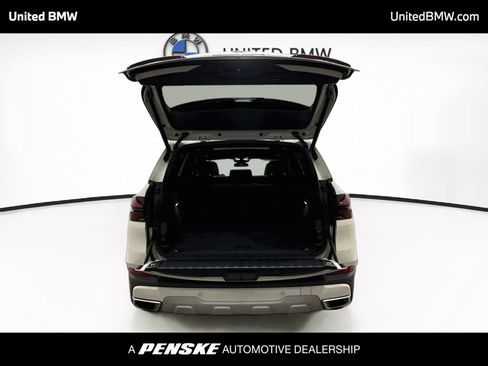Used 2024 BMW X5 xDrive40i w/ Premium Package AWD/4WD image 14
