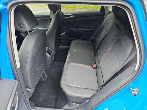 New 2026 Volkswagen Taos SE AWD/4WD image 26