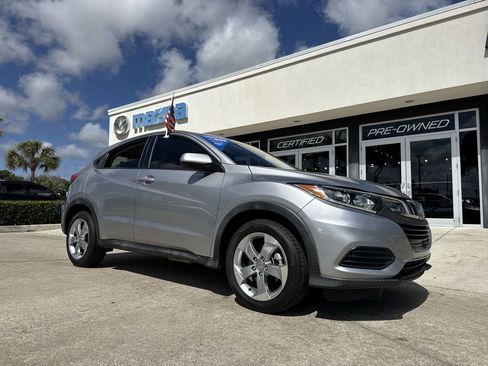 Used 2020 Honda HR-V LX image 22