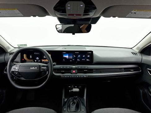 Certified 2025 Kia K4 FWD image 20