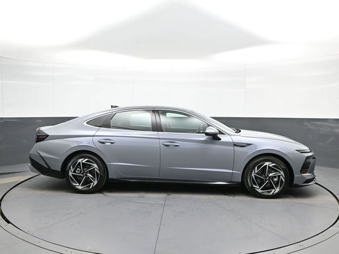 Certified 2025 Hyundai Sonata SEL image 5