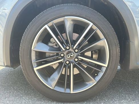 Used 2024 INFINITI QX50 Sport FWD image 10
