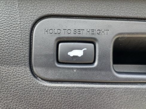 Certified 2025 Honda Pilot Elite image 32
