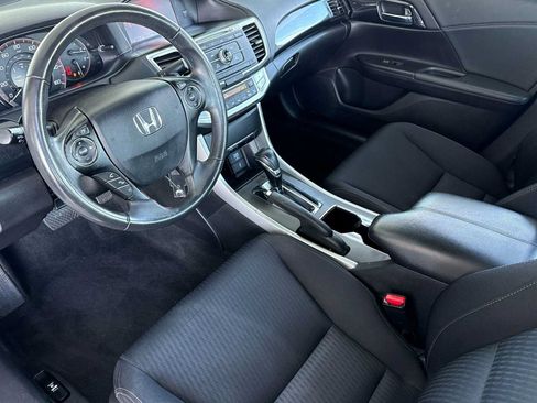 Used 2015 Honda Accord Sport image 10