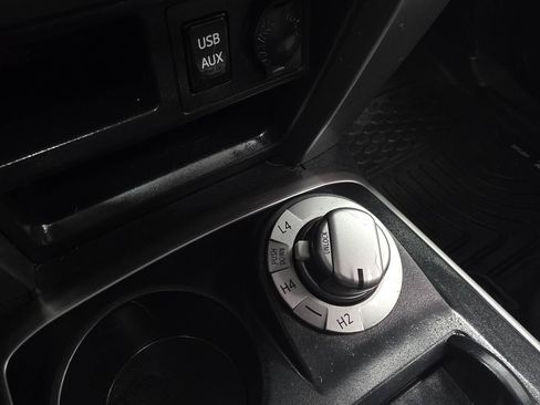 Used 2016 Toyota 4Runner SR5 Premium AWD/4WD image 17
