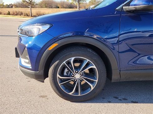 Used 2023 Buick Encore GX Select w/ Safety Package II image 8