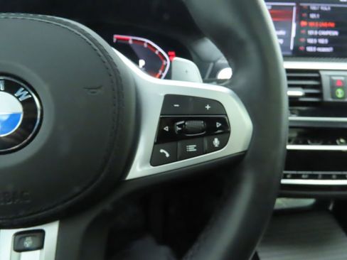 Used 2021 BMW X4 xDrive30i w/ M Sport Package image 12