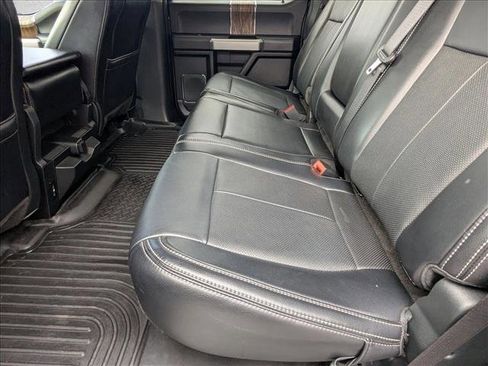 Certified 2019 Ford F150 Lariat image 17