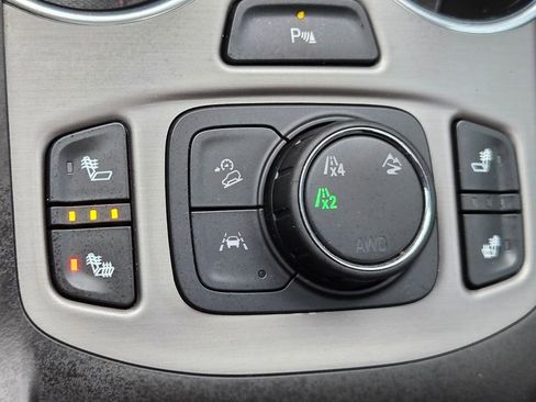 Used 2024 GMC Terrain AT4 w/ LPO, 'HIT The Road' Package image 30