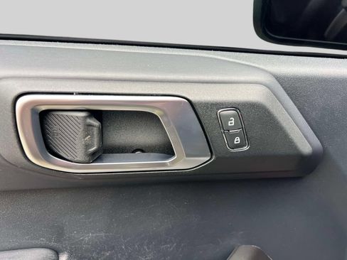 Used 2023 Ford Bronco Raptor AWD/4WD image 17