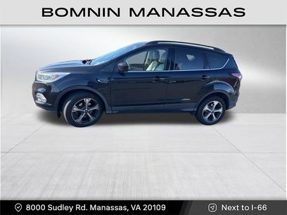 Used 2017 Ford Escape SE w/ SE Leather Comfort Package