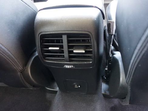 Certified 2022 Ford Escape SEL w/ SEL Stealth AWD Package image 26