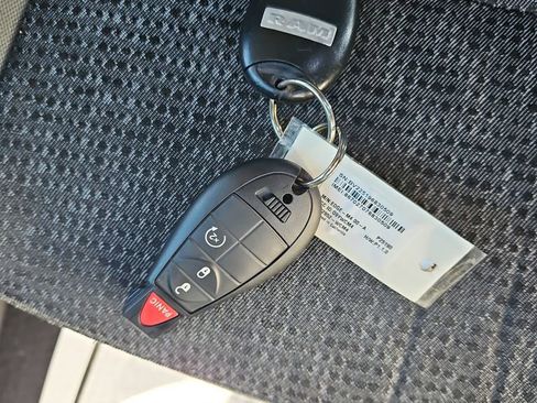 Used 2015 RAM 1500 Big Horn image 28