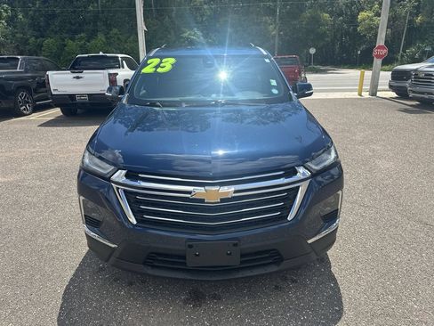 Used 2023 Chevrolet Traverse LT AWD/4WD image 11