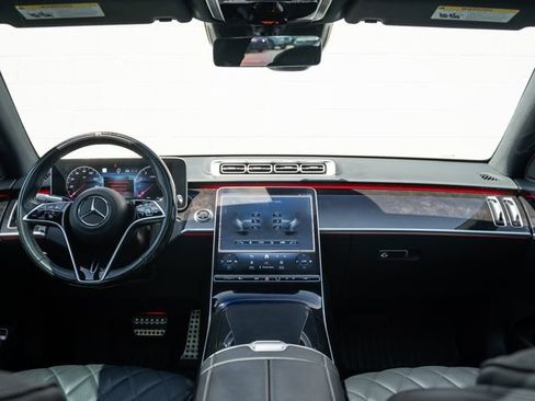 Used 2024 Mercedes-Benz S 580 4MATIC Sedan image 21